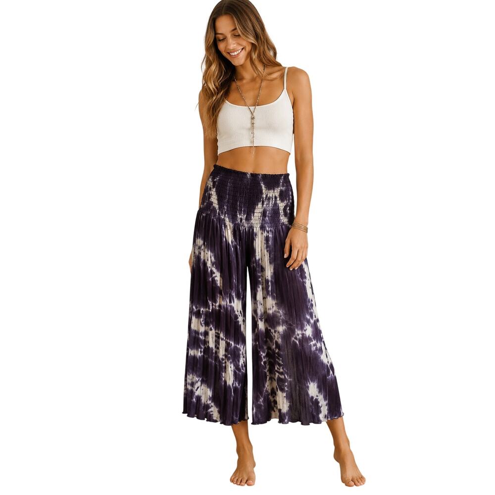 Natural Life Tie Dye Smocked Wide Leg Cropped Pants Women’s Medium